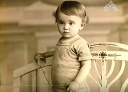 Father Jaki as a baby (1925)