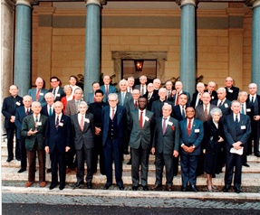 1990 – Rome – Italy – Picture at the end of the Plenary Session of the Pontifical Academy of Sciences